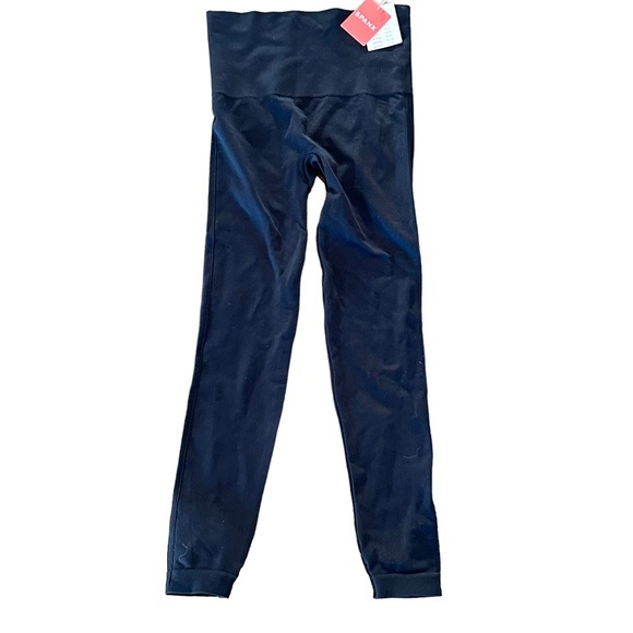 Spanx Look At Me Now Seamless Leggings in Black - S   NWT - Picture 3 of 10